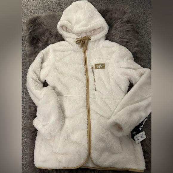 Reebok Jackets & Blazers - Reebok sz M faux fur zip up jacket coat so cute New nwt